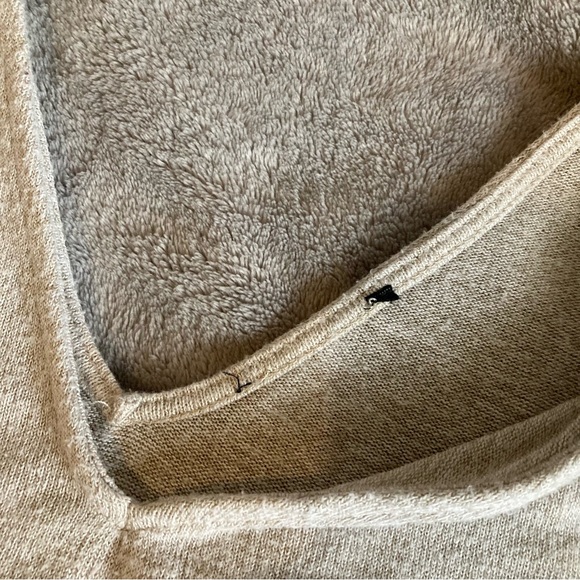 Cream coloured tanktop size xs - Picture 3 of 4